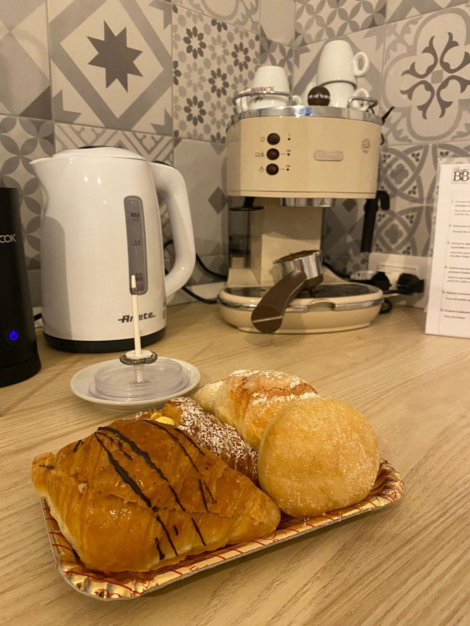 Dimora Il Campanile Bed & Breakfast Chieti Ngoại thất bức ảnh